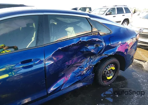 2025 Kia K5 Gt-Line из США, поврежденный, VIN KNAG64J71S5287402